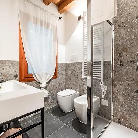 Italstay - Rogati Brick - Ingresso Privato * Падуя