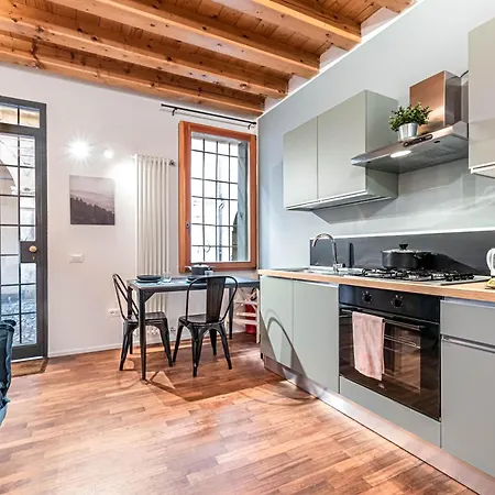 Italstay - Rogati Brick - Ingresso Privato Apartman *